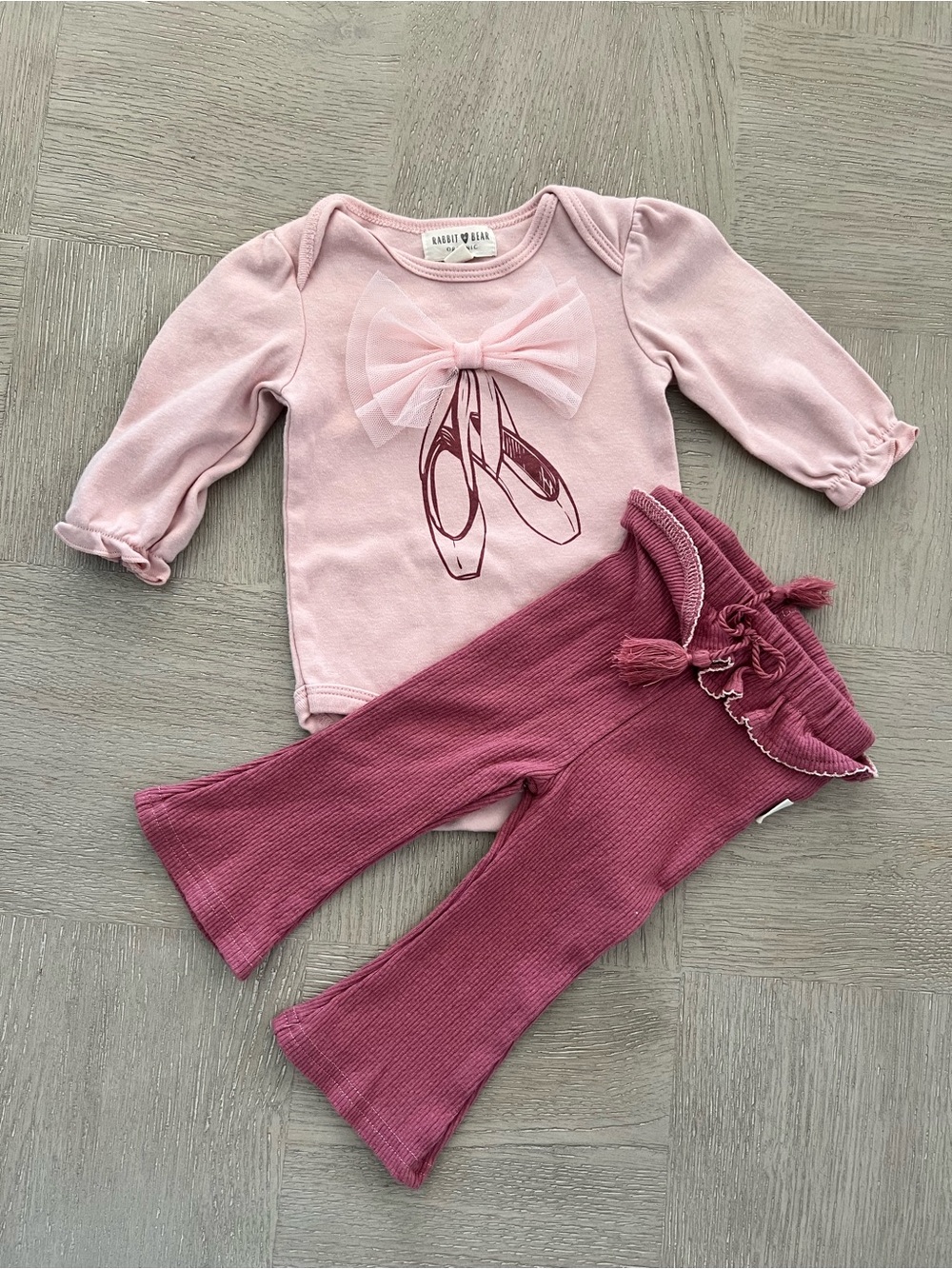 🌟3/$25🌟Rabbit + Bear Organic Pink Ballet Bow Baby Outfit